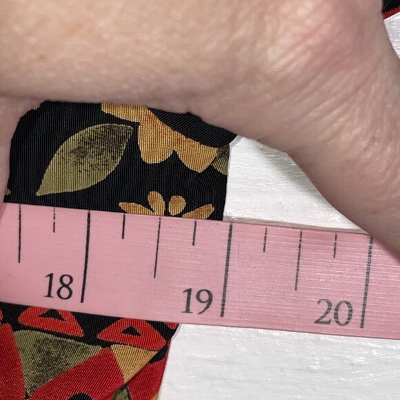 Vintage Sag Harbor Petite 10P Animal Print Black Shift Dress Tigers Lions Floral - Picture 10 of 12